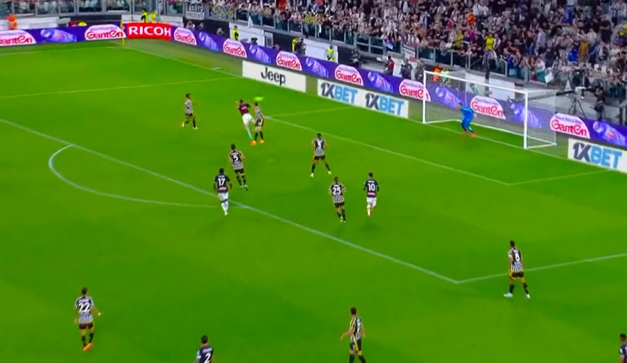 Γιουβέντους – Μίλαν: «Ζωγράφος» με το κεφάλι ο Ζιρού – Γκολάρα ο Γάλλος (vid)