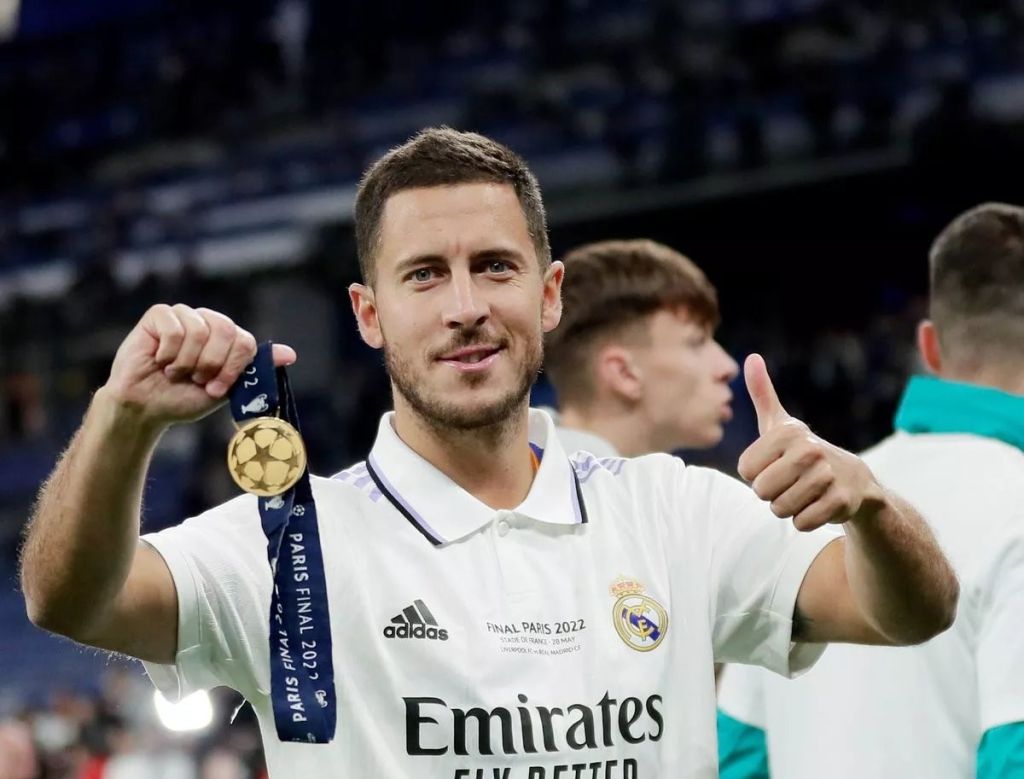 Ο Αζάρ “απειλεί” τη Ρεάλ: «Μα που να πάω; Εδώ πανηγυρίζω συνέχεια»