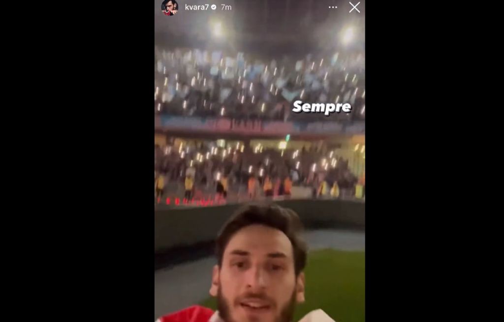 O Kβαρατσχέλια… έπαθε πλάκα στη φιέστα της Νάπολι (vid)