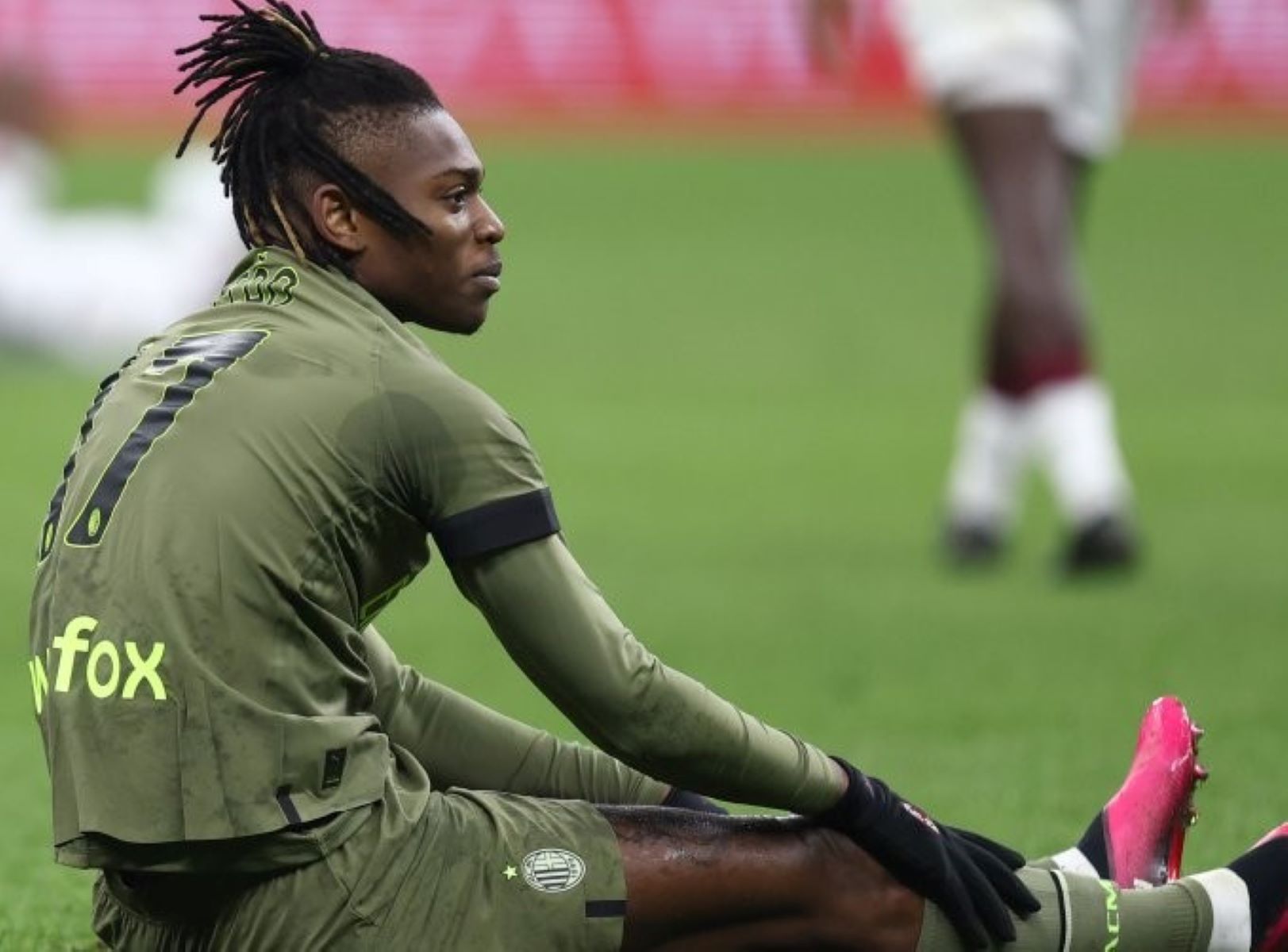 Συναγερμός στη Μίλαν – Τραυματίστηκε και αποχώρησε ο Λεάο (vid)