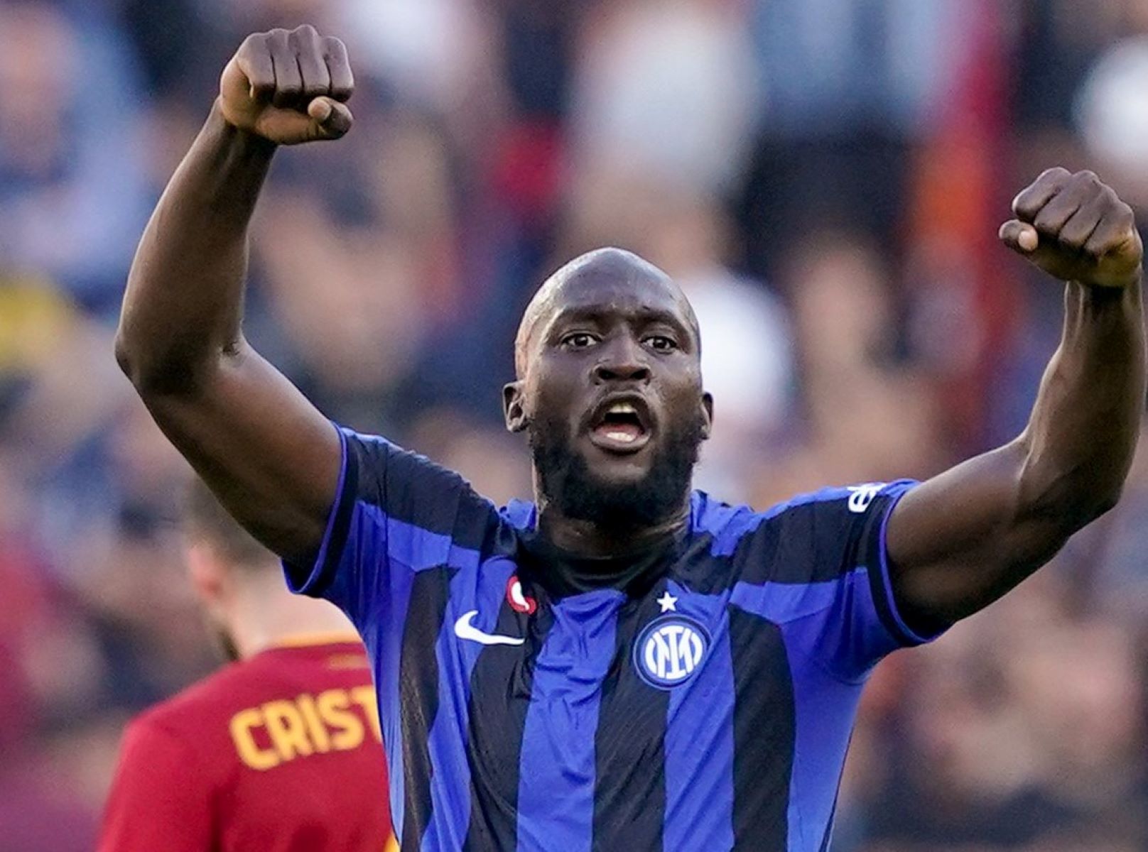 Άλωσε το Ολίμπικο η Ίντερ και έσβησε τα… φώτα της Ρόμα (vid)