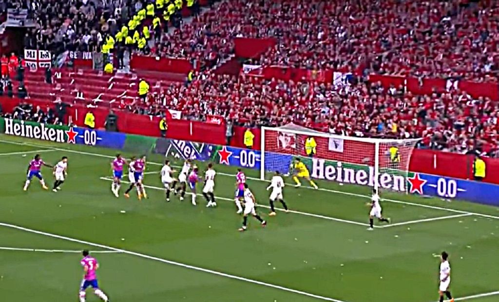 Δοκάρι η Γιουβέντους – Ασύλληπτες αποκρούσεις από Μπόνο και Σέζνι, μεγάλη ευκαιρία ο Ντι Μαρία! (vids)