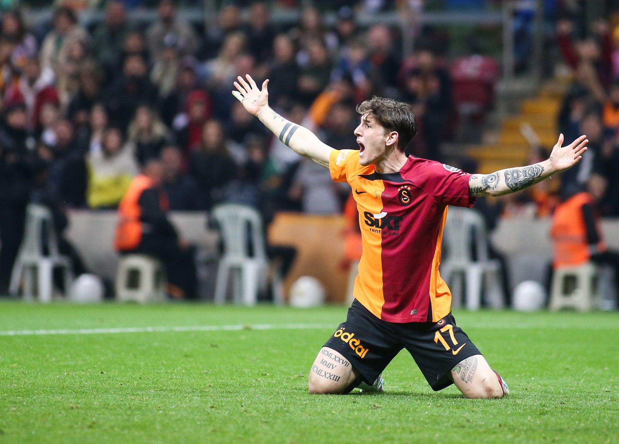 Η Μίλαν… δεν τον ξέχασε – Φέρνει πίσω στην Ιταλία το πρώην σταρ της Ρόμα!