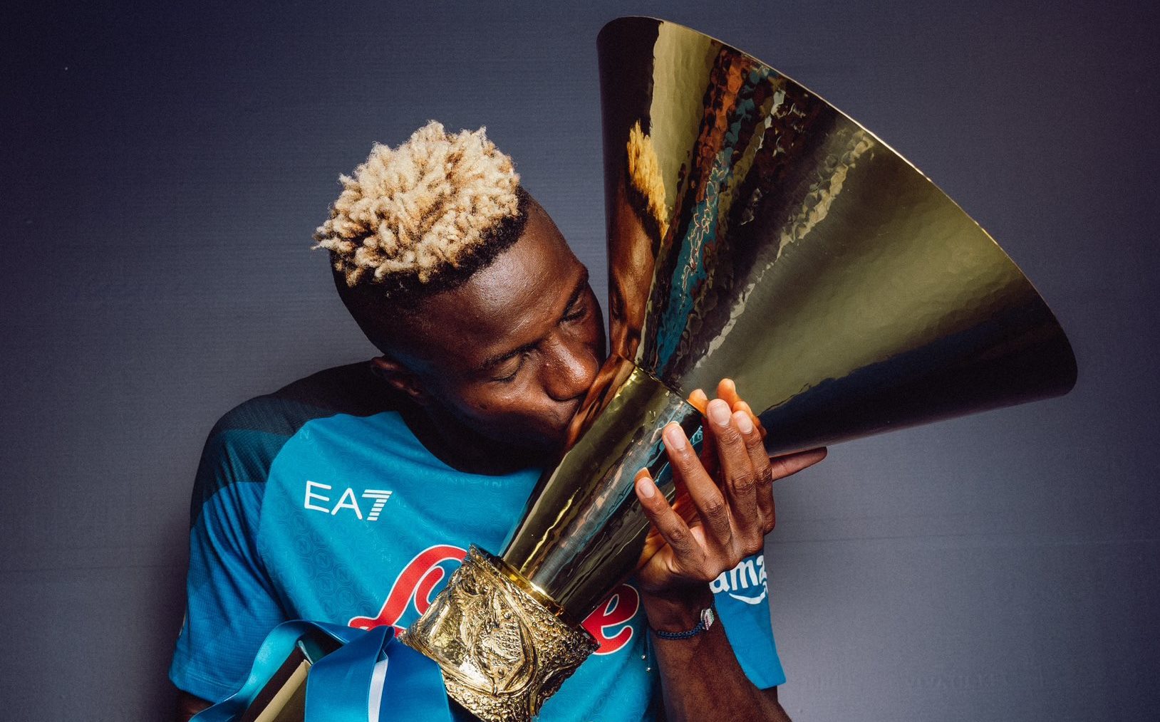 Το πήρε πάνω του ο Πέρεθ: Κάνει και δεύτερο ΜΠΑΜ με Όσιμεν!