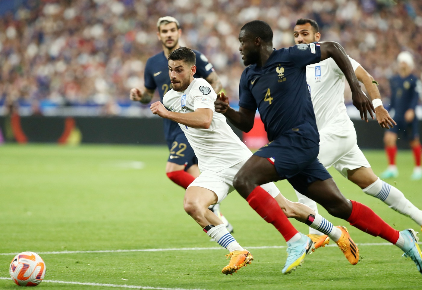 Αξιόμαχη στο Παρίσι η Εθνική, μοιραίος ο Μαυροπάνος… (vid)