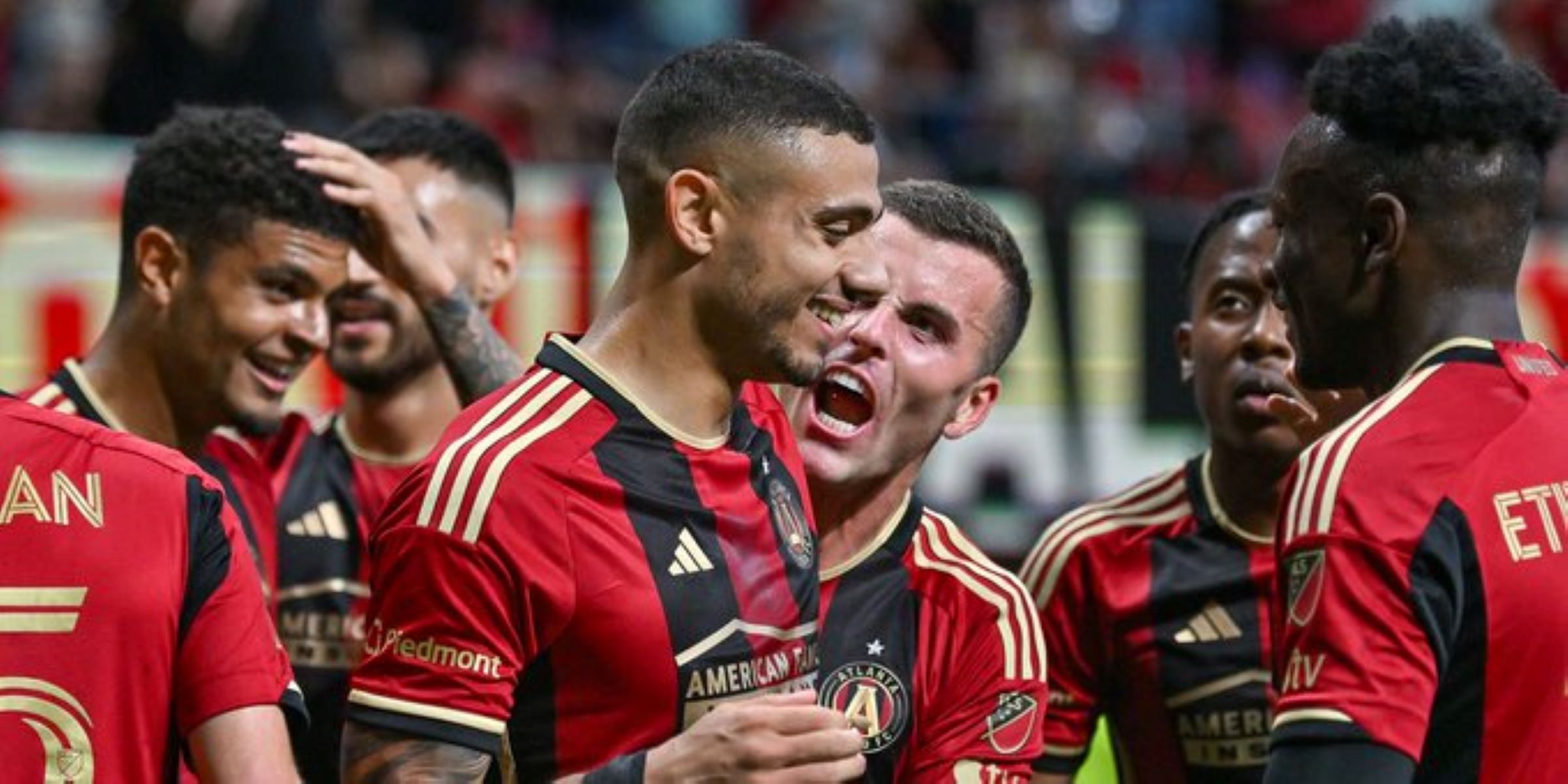 Κοντά σε ιστορική ομάδα του Μεξικού ο Γιακουμάκης!