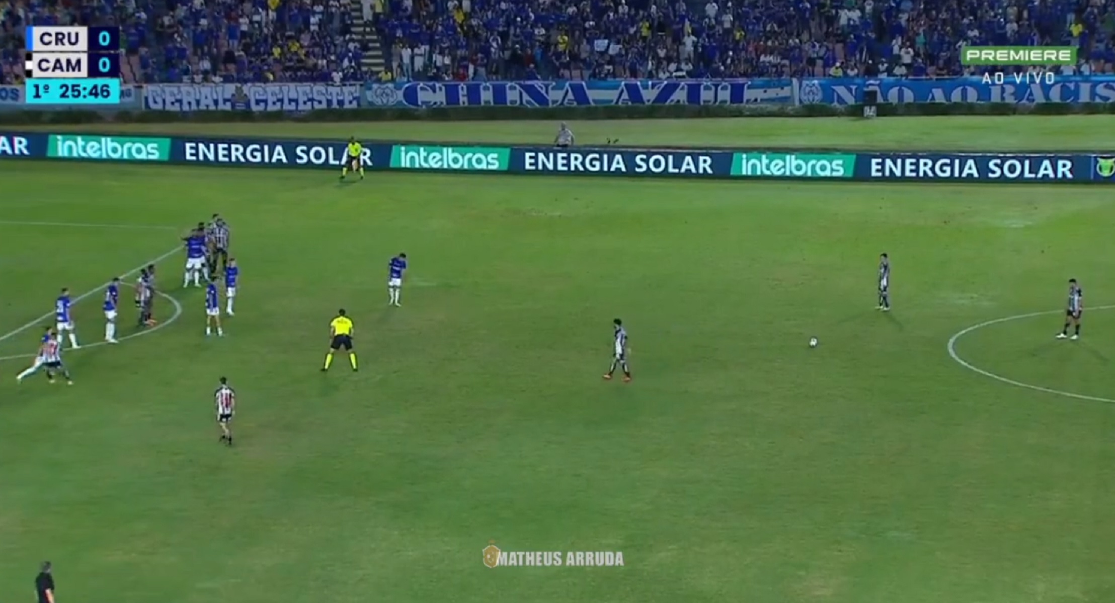 Το έκανε κι αυτό ο Χουλκ – Φάουλ… οβίδα από το κέντρο και γκολάρα (vid)