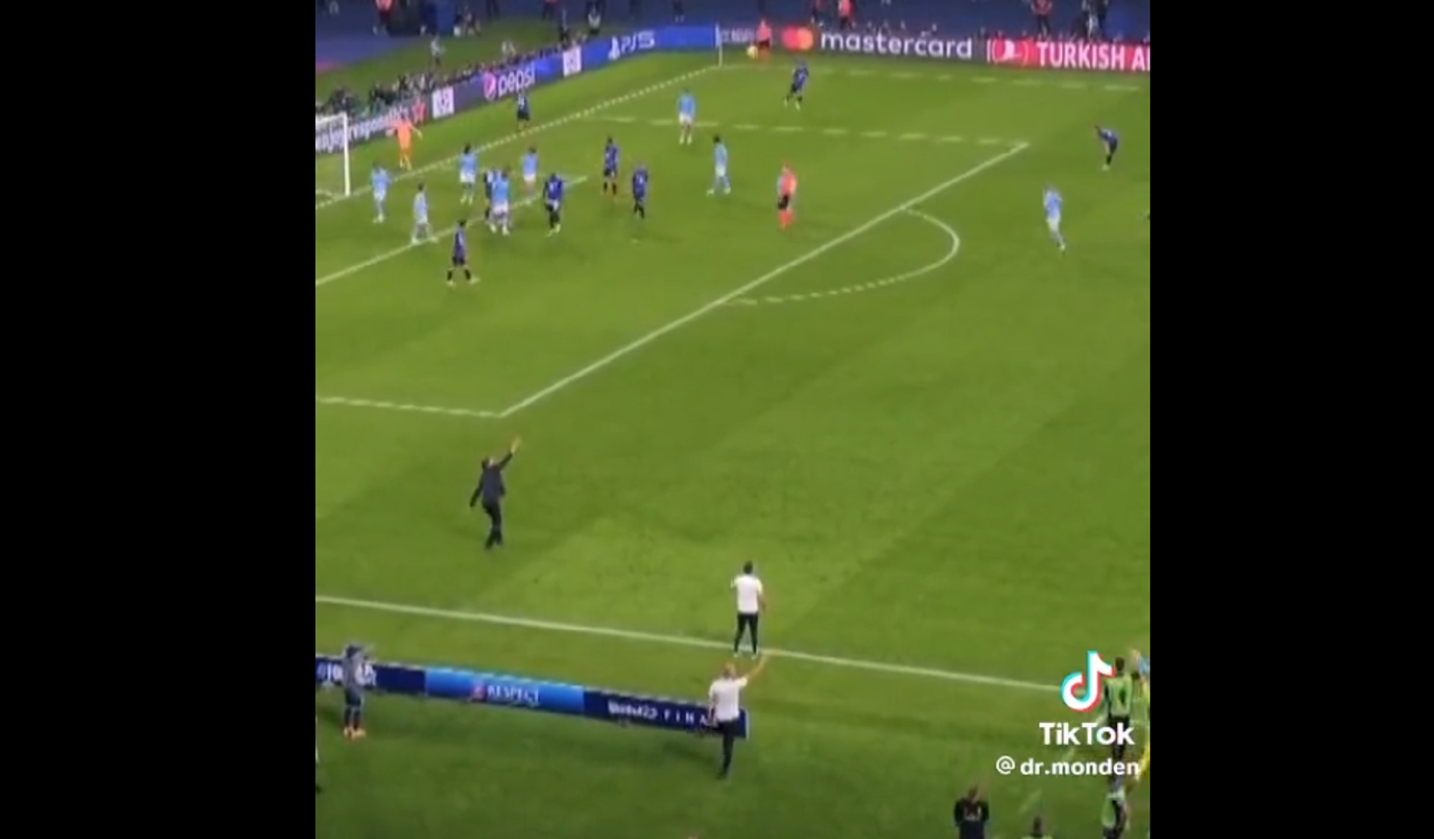 Θυμήθηκε τα νιάτα του ο Ιντζάγκι – Ήθελε σαν τρελός να βάλει αυτός γκολ στη Σίτι (vid)