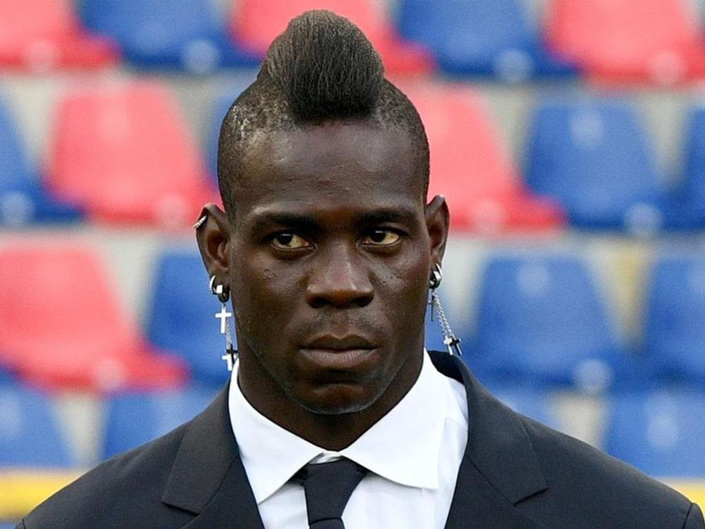 Μπαλοτέλι: «Μέσι και Κριστιάνο, αν έπαιζα στο 100%, θα είχα εγώ τις Χρυσές Μπάλες»