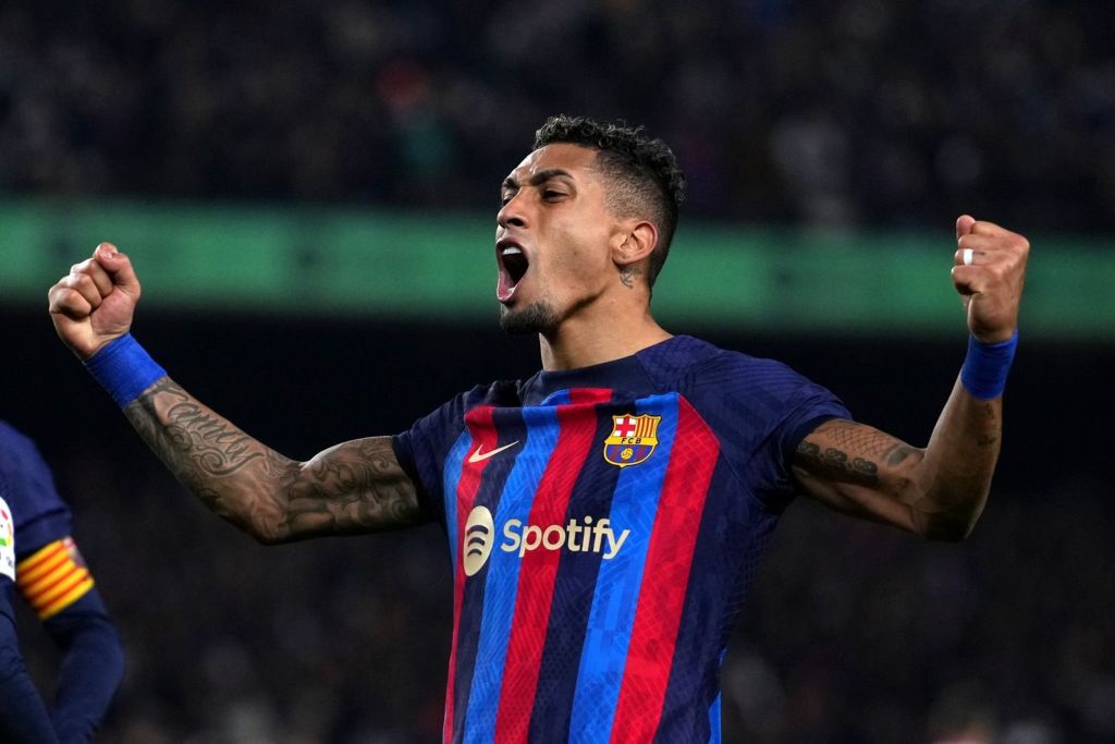 Πάει για μεγάλη μεταγραφή η Νιούκαστλ: Τα «σκάει» χοντρά για Ραφίνια!