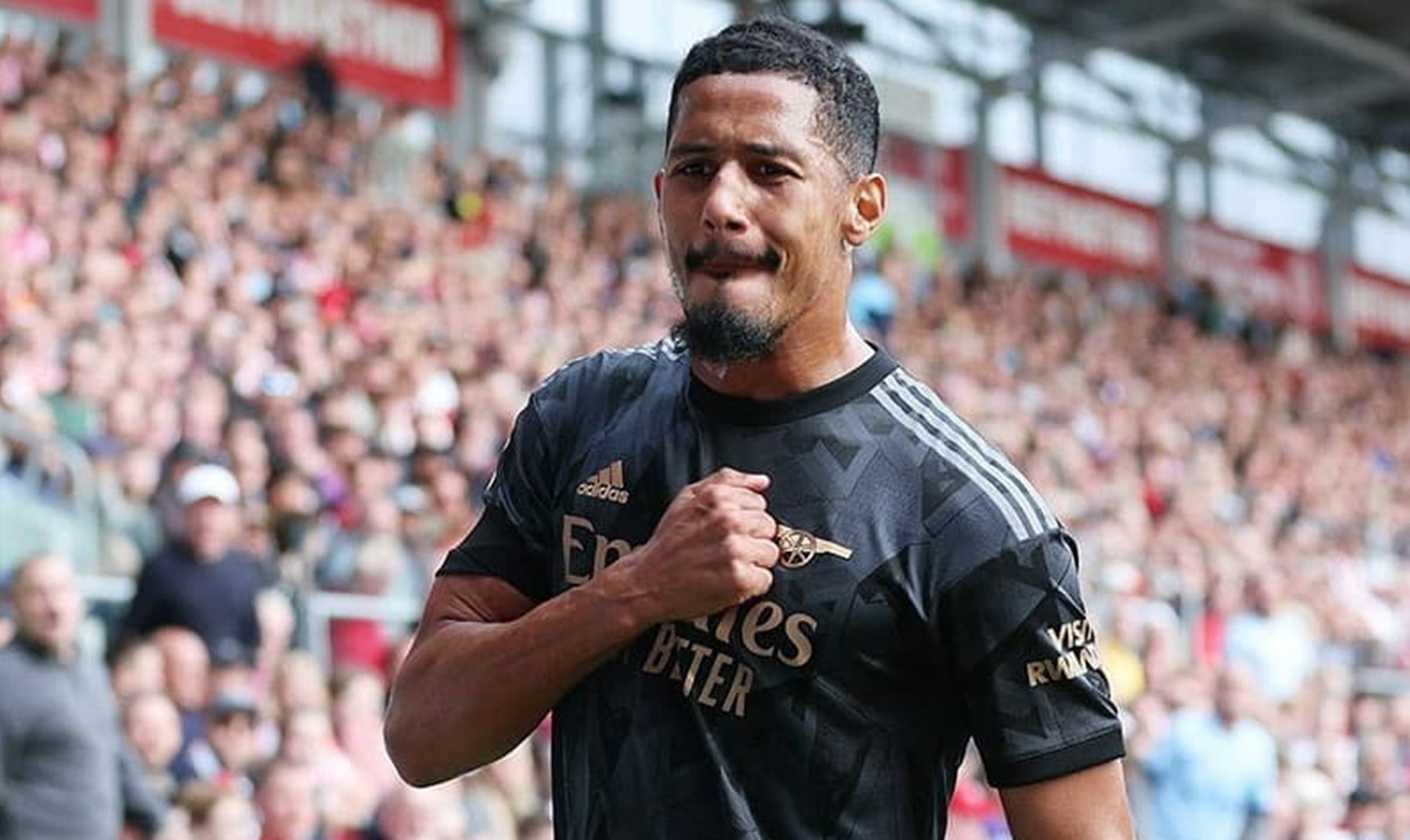 Άνοιξαν… σαμπάνιες στην Άρσεναλ: Επέστρεψε «σιδερένιος» ο Σαλιμπά! (pics)