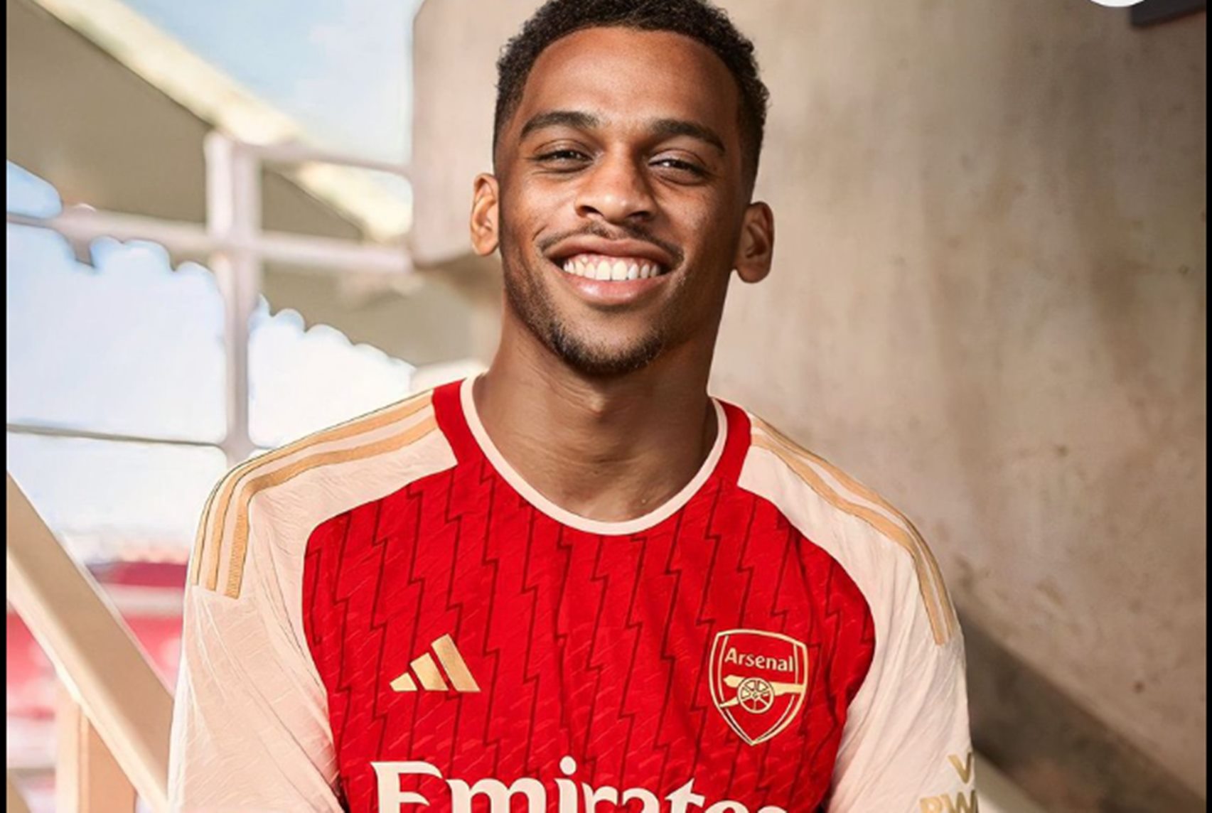 Από τη μία «κανονιά» στην άλλη η Άρσεναλ: Έκλεισε και τον Τίμπερ!