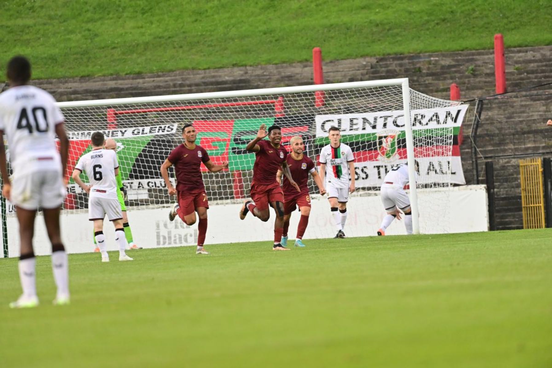 Conference League: Πρωτοφανές σκηνικό σε διαδικασία πέναλτι που θα μείνει στην ιστορία! (vid)