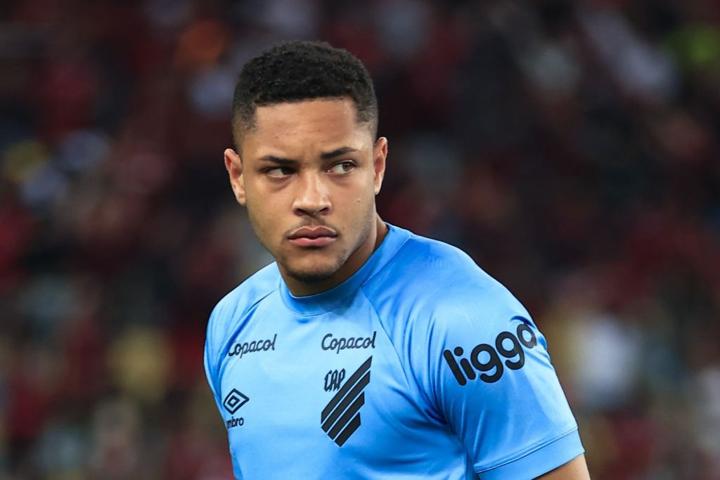 O 18χρονος Βίτορ Ρόκε αν δεν κάνει αυτά τα… unfollow, δεν υπογράφει στην Μπαρτσελόνα! (pic)