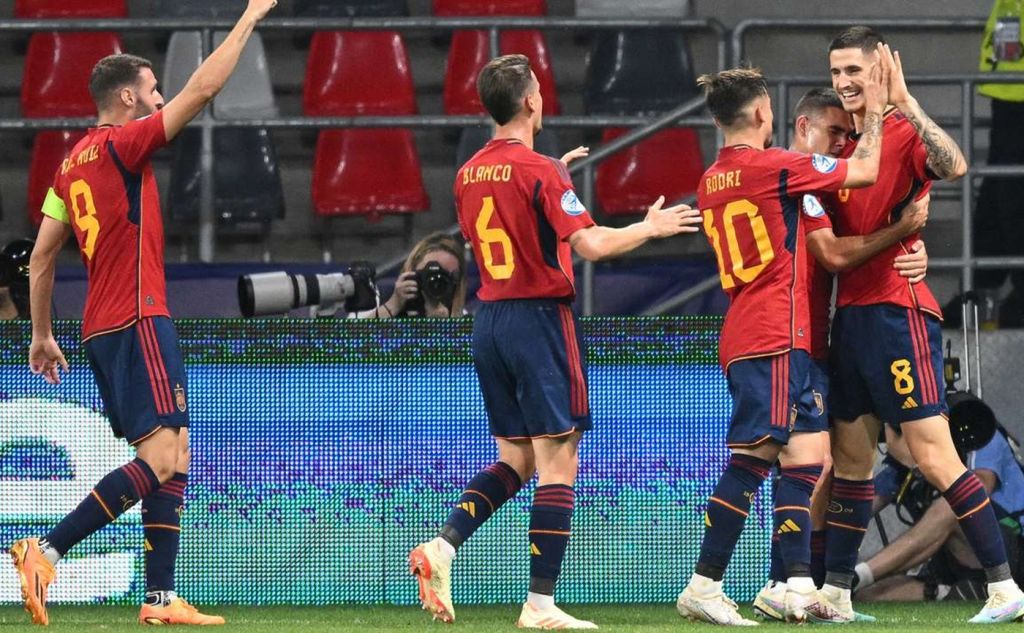 Ασύλληπτη Ισπανία, διέλυσε την παρέα του Μούντρικ και πάει τελικό με Αγγλία!