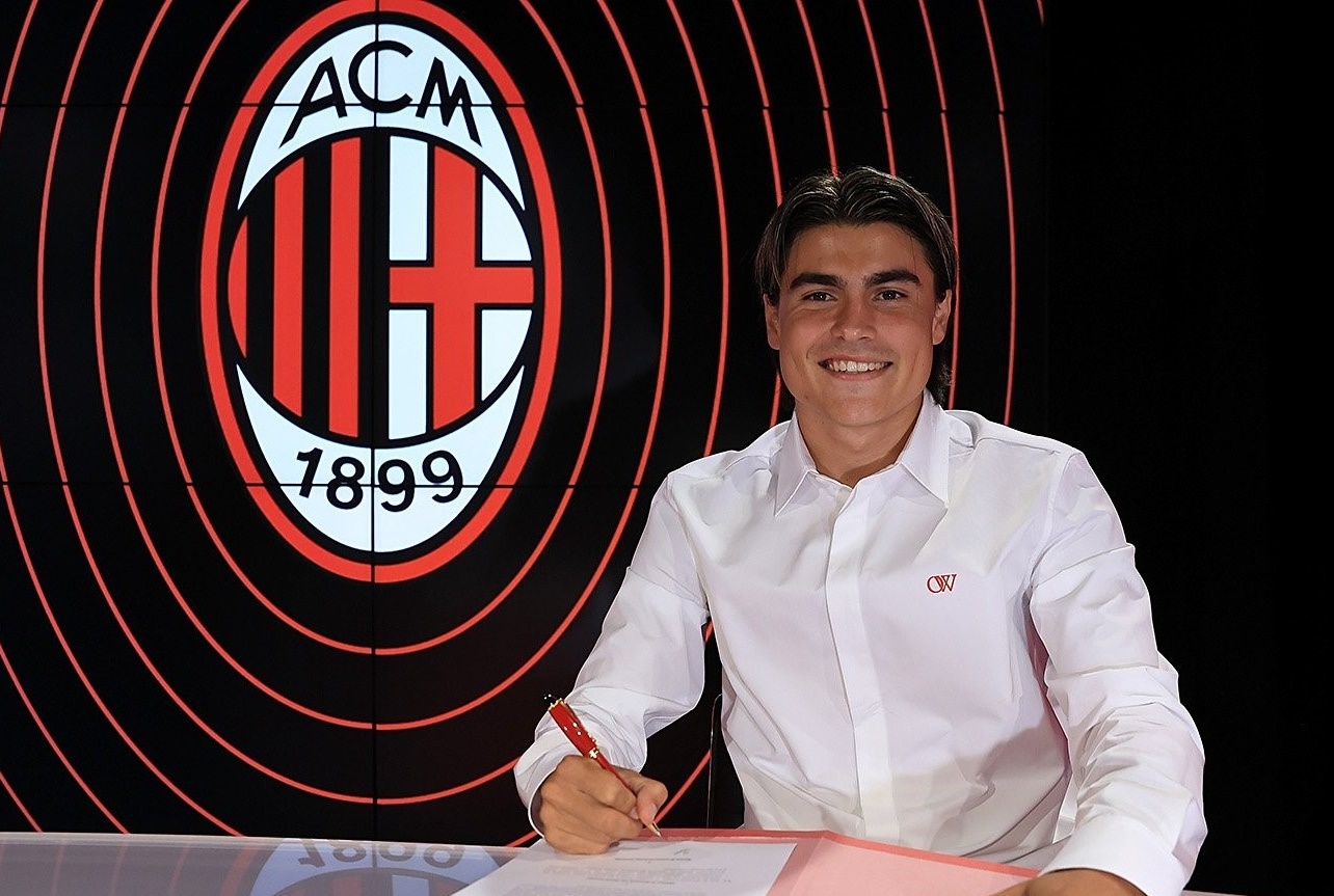 Τόπο στα νιάτα δίνει η Μίλαν – Υπέγραψε το 18χρονο αστέρι της Λάτσιο!