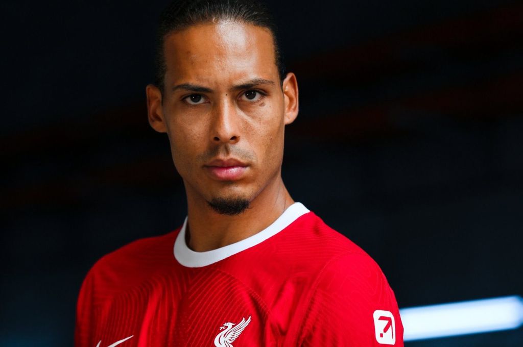 Βιρτζίλ Φαν Ντάικ: Ιδού ο νέος αρχηγός της Λίβερπουλ! (vid)