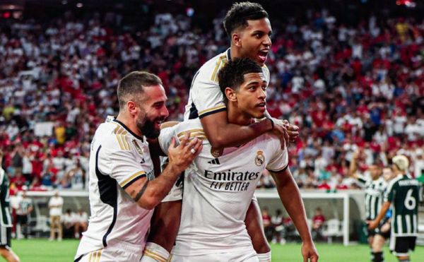 O Καρβαχάλ δεν βγαίνει ούτε από τη νέα έκδοση της Ρεάλ Μαδρίτης!