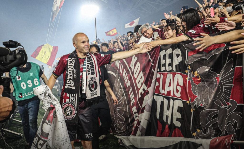 Χαμός στο αντίο του Ινιέστα: Όλο το γήπεδο έκλαιγε μαζί του! (vid/pics)