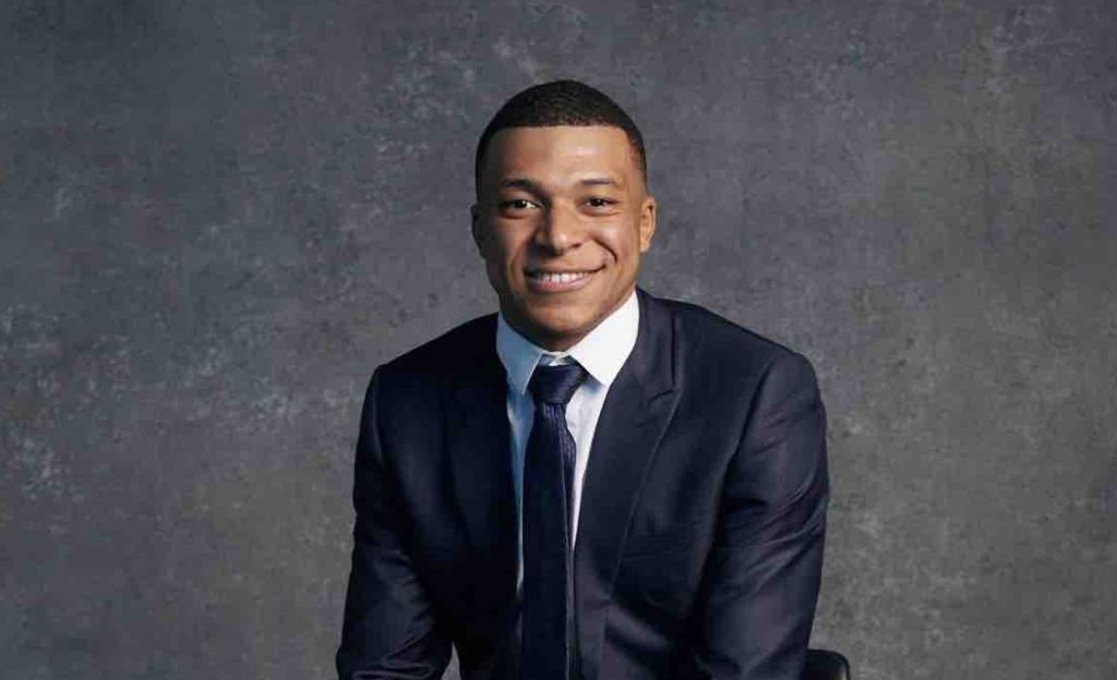 Η Παρί Σεν Ζερμέν προσφέρει στον Μπαπέ το ΑΠΟΛΥΤΟ συμβόλαιο!