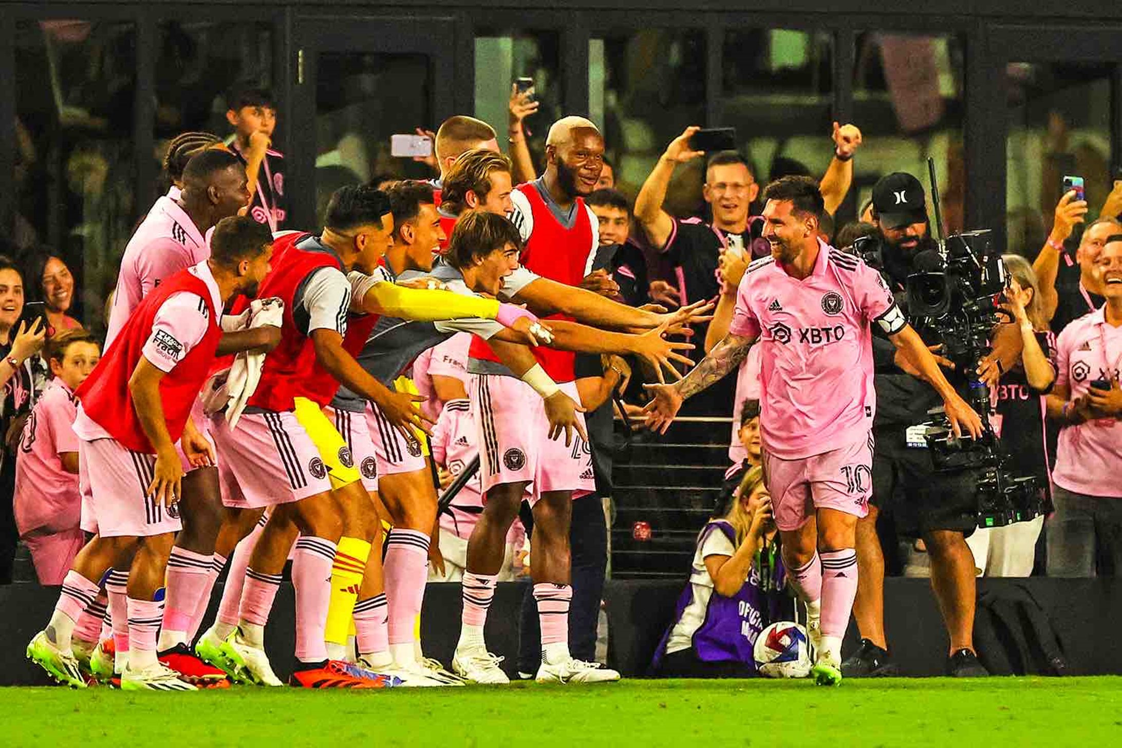 Τα… σπάει ο νέος πανηγυρισμός του Μέσι: Βγαλμένος από ταινία του Χόλιγουντ! (vid)