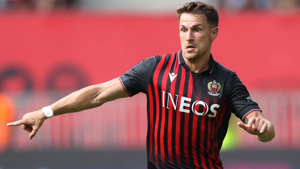 Βρέθηκε ο… τελευταίος ρομαντικός: Ο Ράμσεϊ αρνήθηκε τα λεφτά της Αραβίας για χάρη της Κάρντιφ!