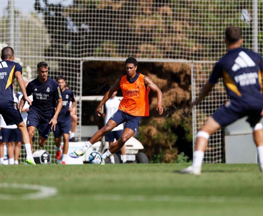 Τζουντ Μπέλινγχαμ: Τους έχει… τρελάνει στην Ρεάλ με το «καλημέρα»! (pics)