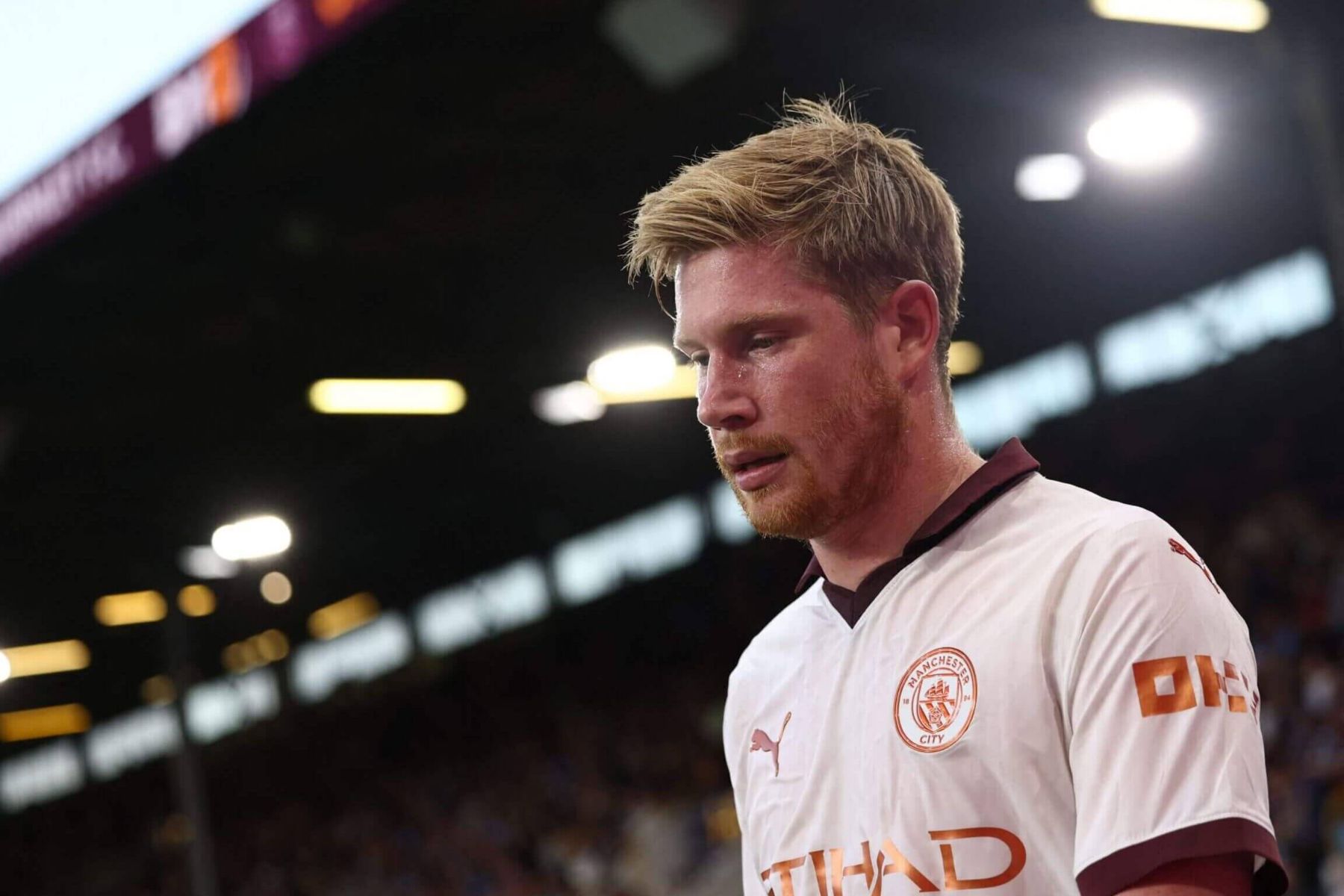 Ο Γκουαρντιόλα επιβεβαίωσε το σοκ: «Ο Ντε Μπρόινε θα μείνει εκτός για μήνες»!