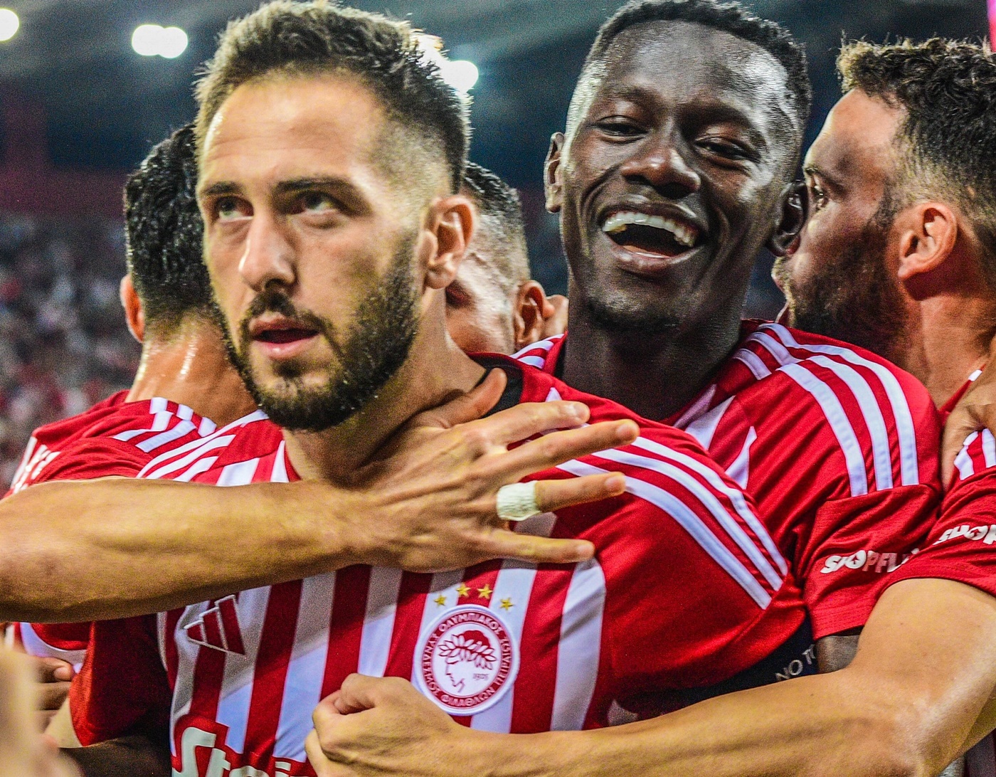 Νίκη βραχείας κεφαλής ο Ολυμπιακός με ρεκόρ στην ευρωπαϊκή του ιστορία!