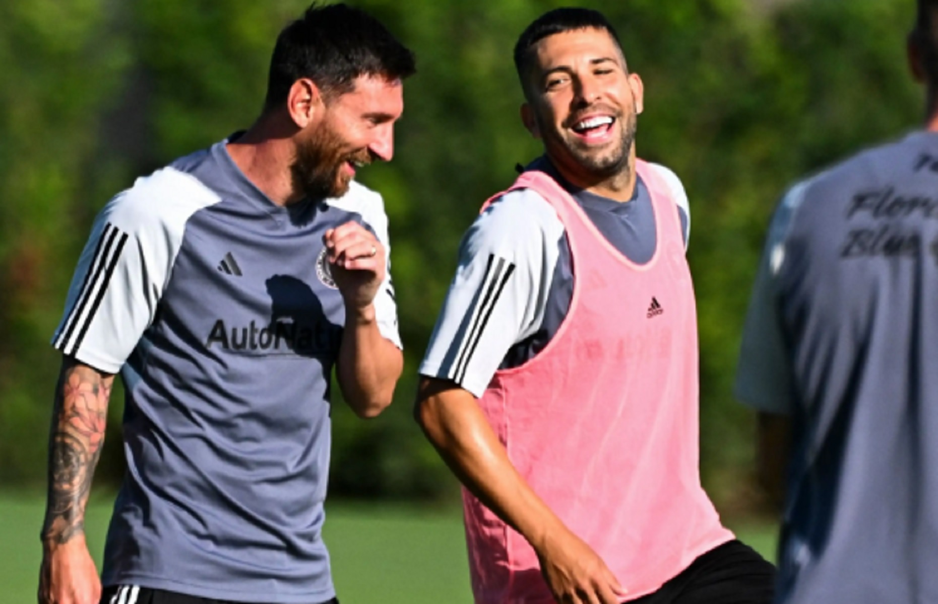 Κάτοικος Μαϊάμι και ο Άλμπα – «Δεν πέρασε καλά στην Παρί ο Μέσι»