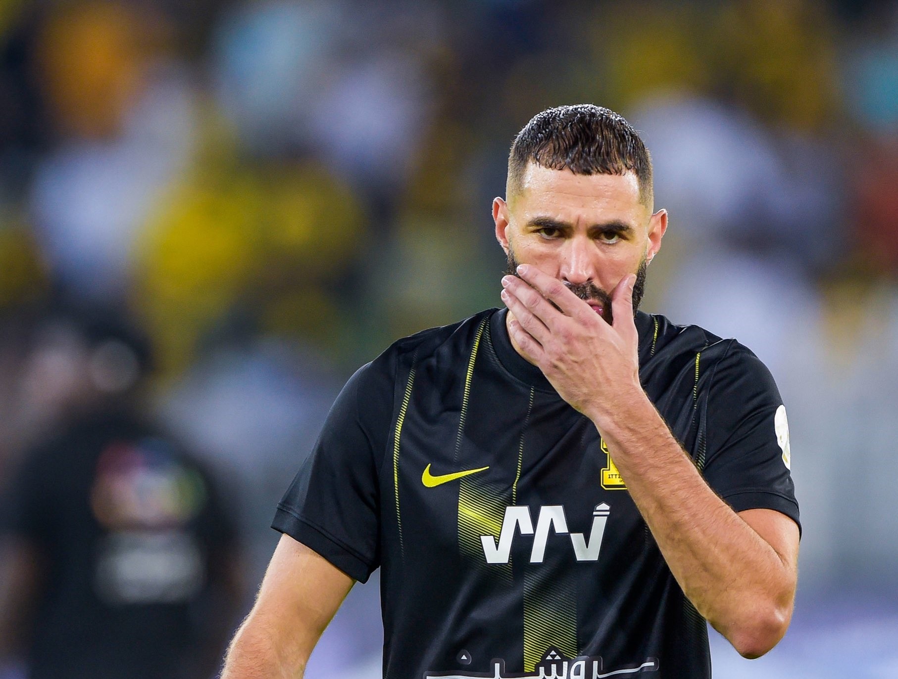 «Όλο ανοησίες γράφετε! Τα πάω καλά με τον Μπενζεμά, τελειά και παύλα»