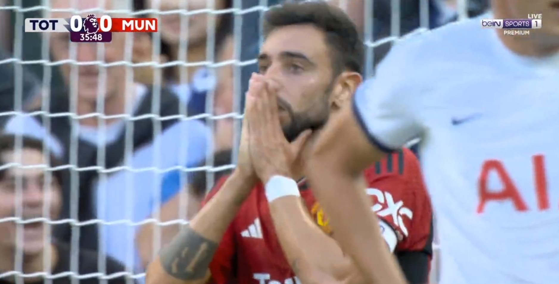 Όχι ρε Μπρούνο! Δεν γίνεται να έχασες αυτό το γκολ! (vid)