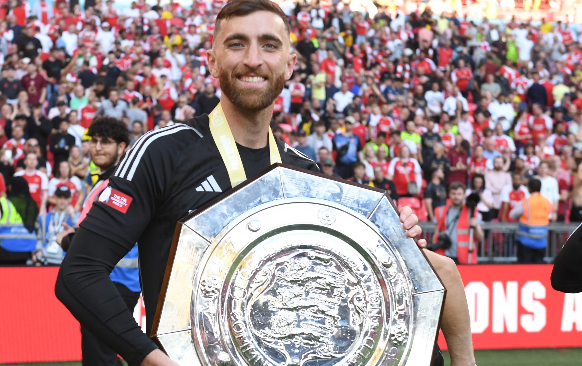 Η Νότιγχαμ τα έδωσε… όλα και έκλεισε σπουδαίο «άσσο»