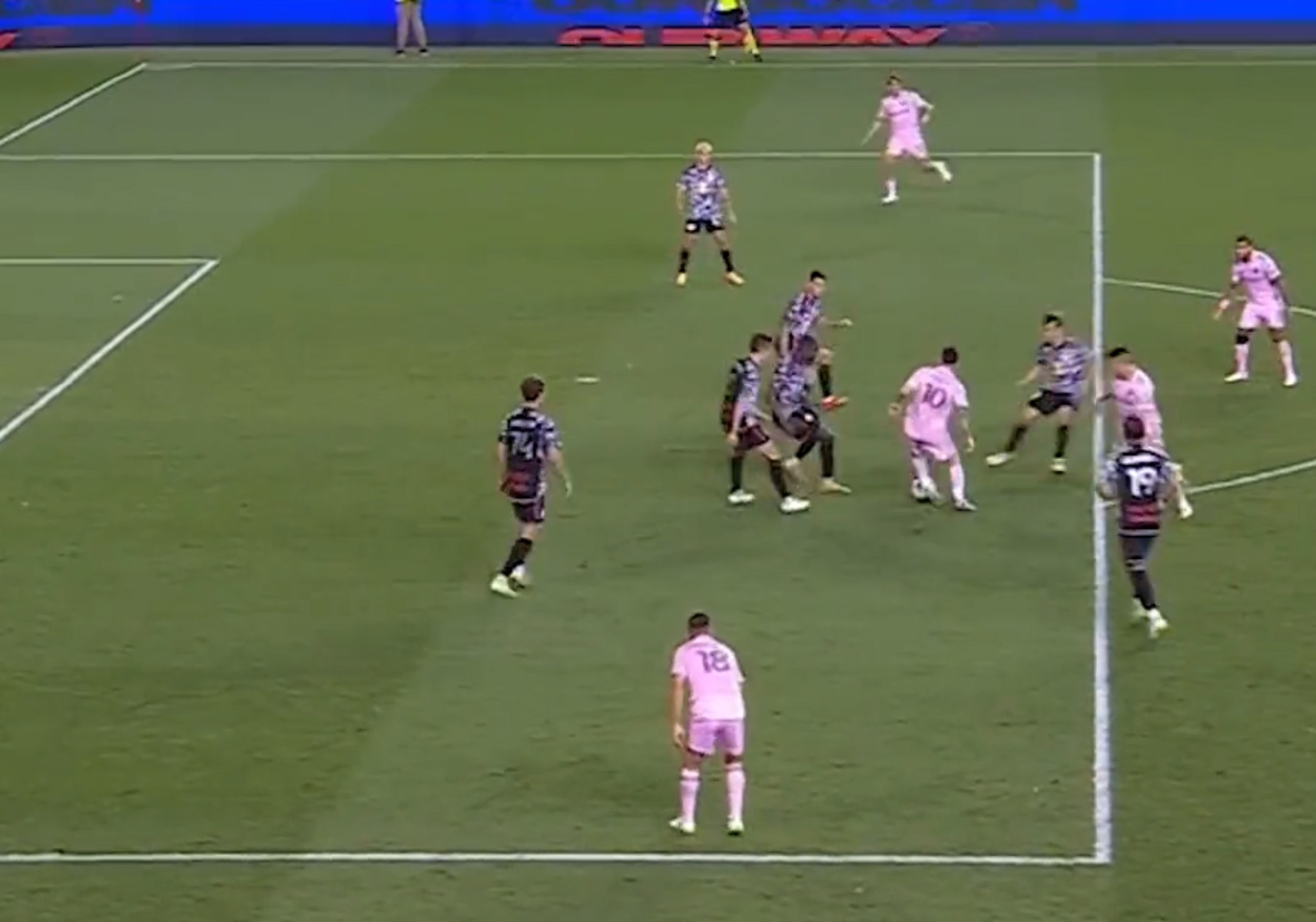 Δεν σταματάει το «παστέλωμα» ο Μέσι – Χάζεψε όλη τη Νέα Υόρκη ο Αργεντινός (vid)