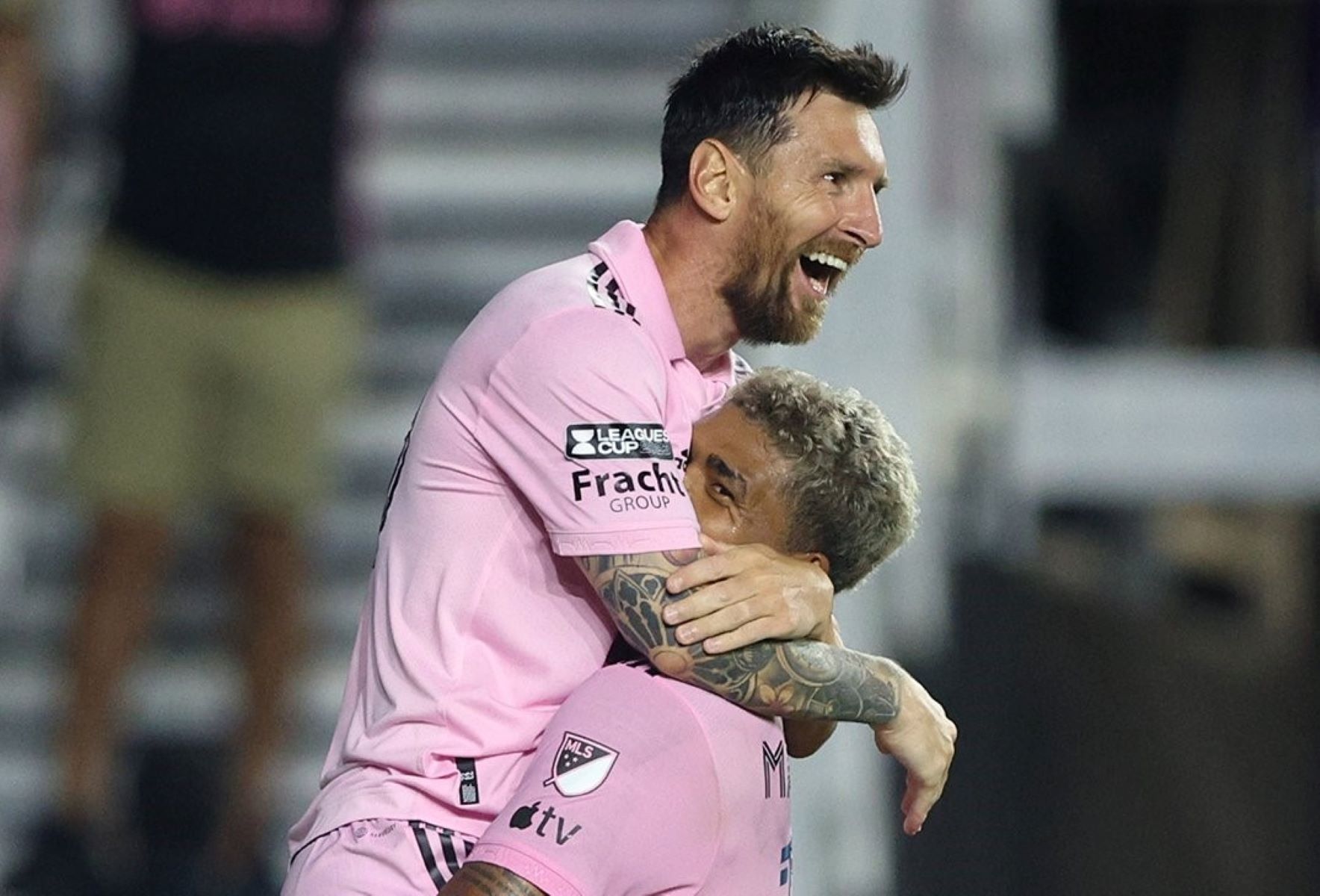 Κάνει πλάκα ο Μέσι στην Αμερική – Άλλες δύο γκολάρες για τον Αργεντινό (vid)