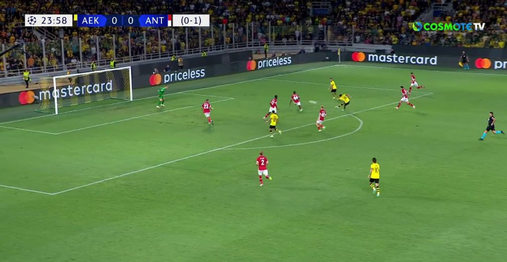 Σουτ… πύραυλος από τον Πόνσε, χωρίς αποτέλεσμα! (vids)