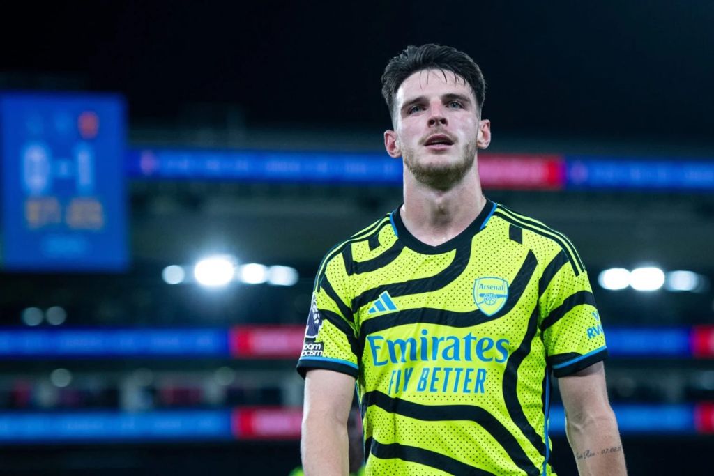 Ένα κέντρο μόνος του: Ο Ντέκλαν Ράις κάνει ήδη τη διαφορά για την Άρσεναλ! (stats)