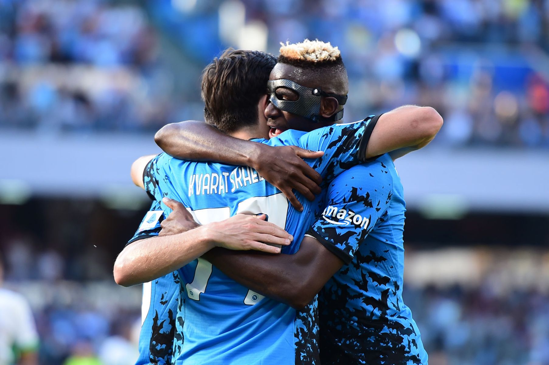 Ζεστός Όσιμεν και… σούζα η Νάπολι! (vid)