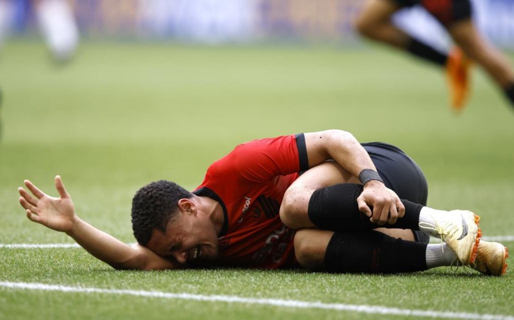 Επιβεβαιώθηκαν τα χειρότερα για τον επόμενο φορ της Μπαρτσελόνα… (pic, vid)