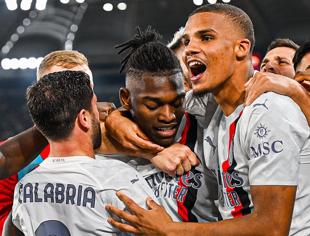 Σούπερ η Μίλαν με διπλό στο «Ολίμπικο» κόντρα στην κάκιστη ως τώρα, Ρόμα! (vid)