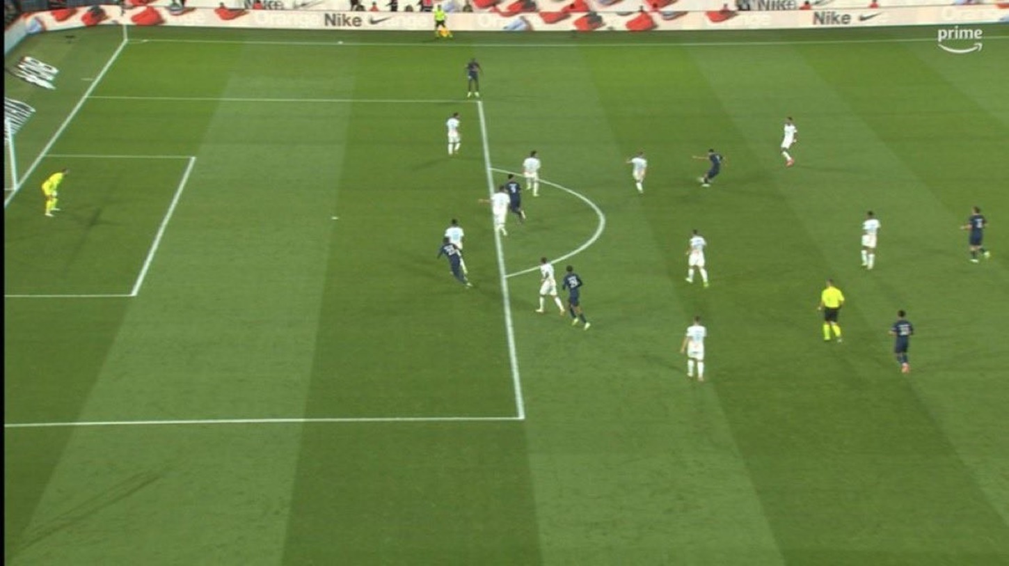 Παρί – Μαρσέιγ: Γκολάρα με φάουλ ο Χακίμι, 2-0 με Κολό Μουανί αλλά… οφσάιντ (vids)