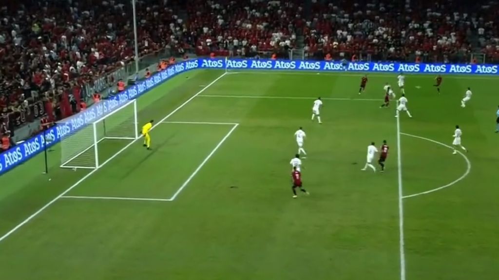 Αλβανία – Πολωνία: Α-Π-Ι-Θ-Α-Ν-Η γκολάρα του Ασάνι τίναξε το τέρμα του Σέζνι (vid)