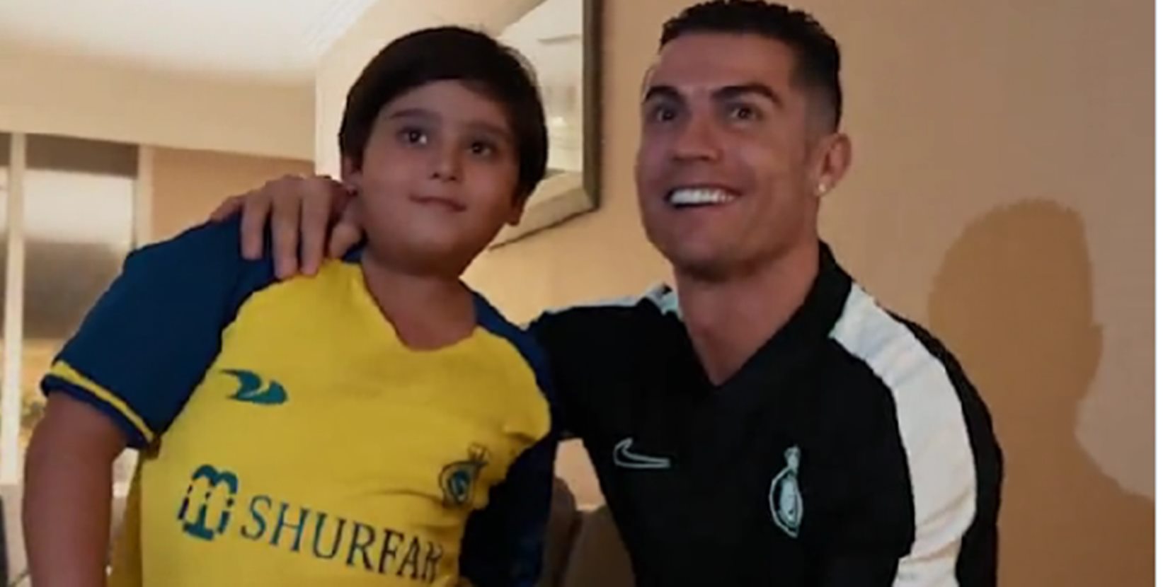 Κριστιάνο, είσαι ωραίος τύπος: Ο Πορτογάλος έκανε χαρούμενο ακόμη έναν πιτσιρικά! (vid)