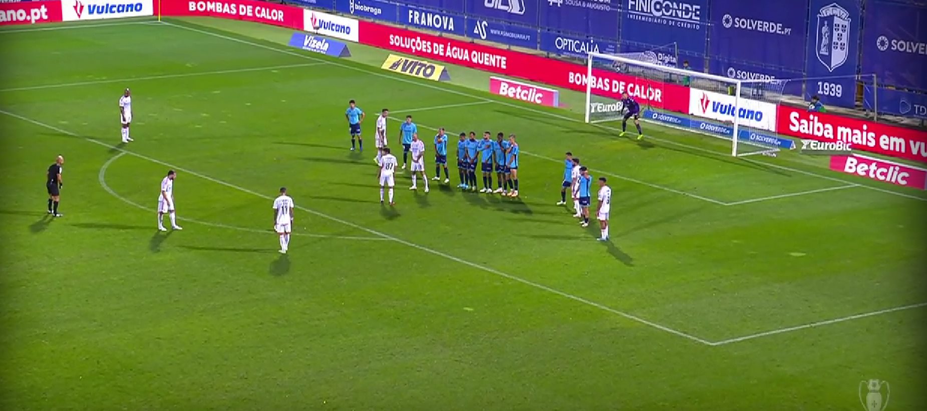 Αυτό δεν είναι πόδι, αλλά… πινέλο: Φάουλ σκέτη ζωγραφιά από τον Ντι Μαρία! (vid)