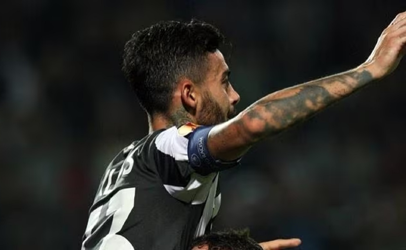 Ειδική μνεία της UEFA στο ιστορικό χατ-τρικ του Αθανασιάδη στο Europa League! (vid)