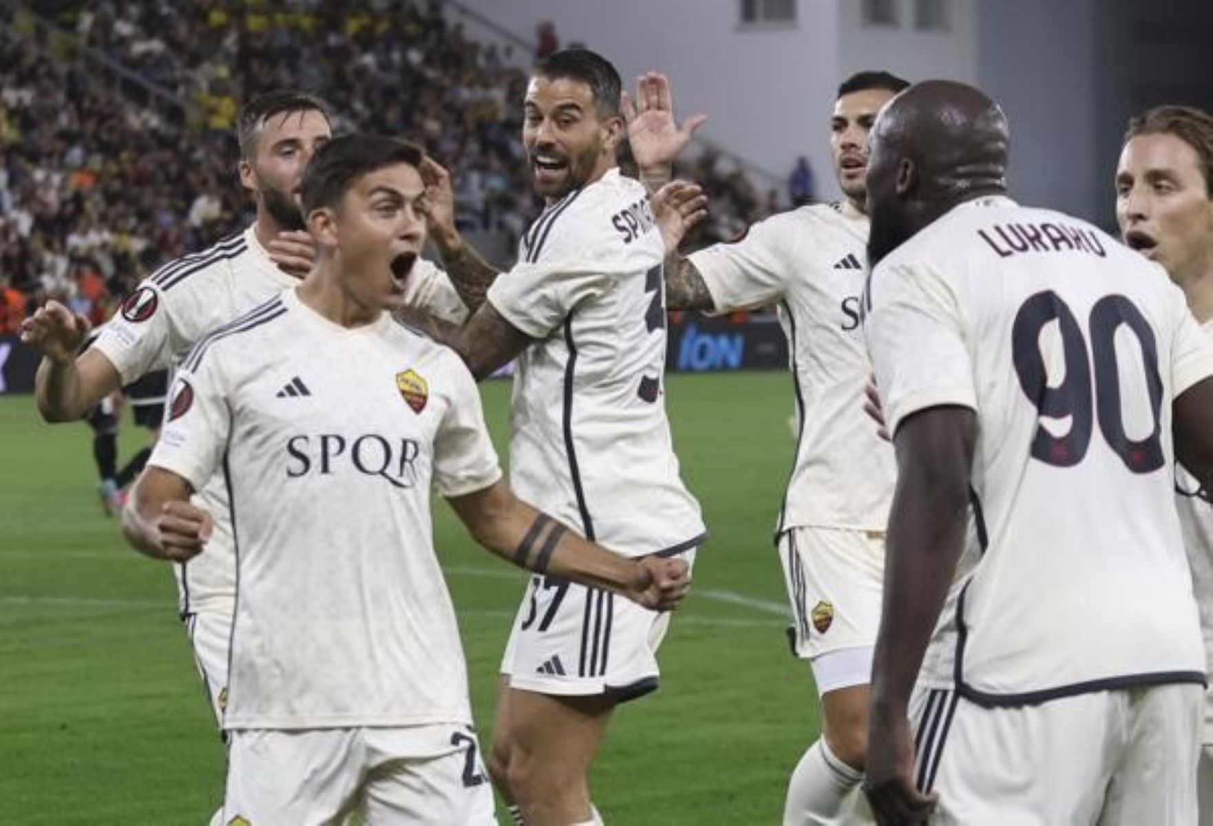 Ο συνδυασμός – μαγεία της Ρόμα και το πρώτο… παστέλι στην Ευρώπη του «τζιαλορόσο» Λουκάκου (vid)