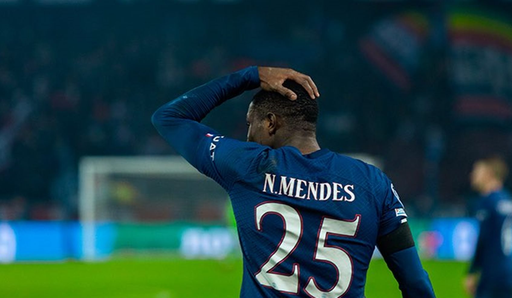 Τραβάνε τα… μαλλιά τους στην Παρί με τον τραυματισμό του Μέντες!