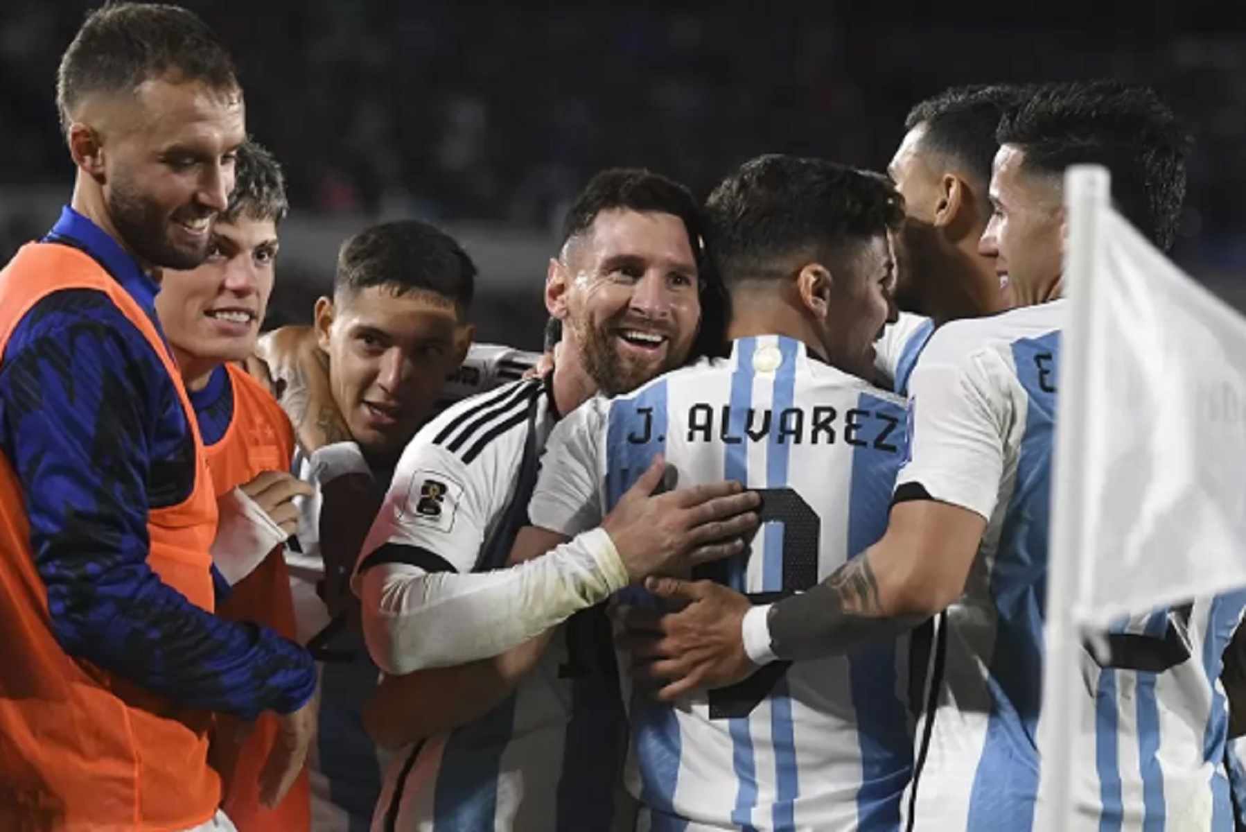 Λίγο υπερβολικός ο Μέσι: «Αυτός είναι ο καλύτερος αμυντικός αυτή τη στιγμή στον κόσμο»