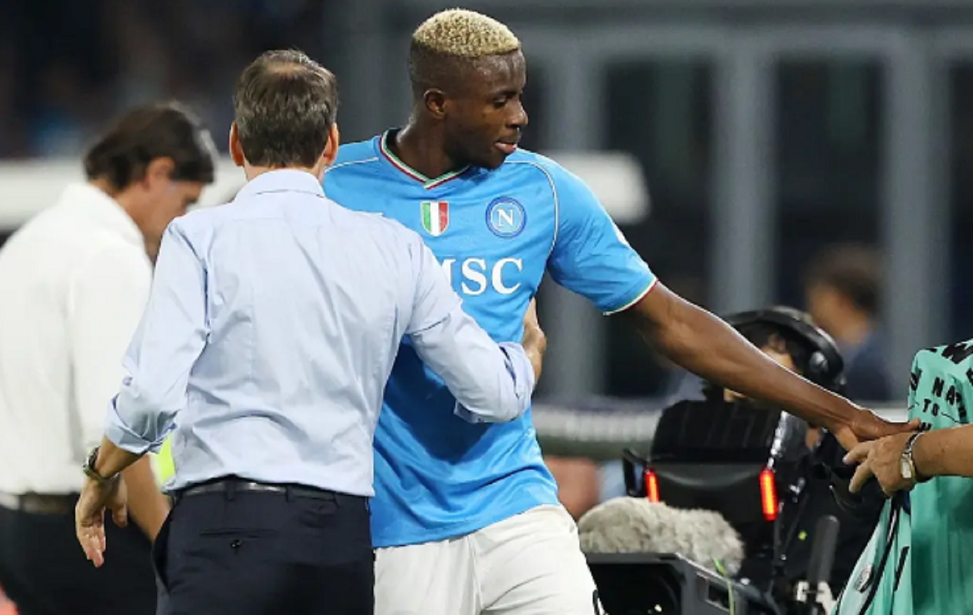 O Γκαρσία «σβήνει τη φωτιά» Νάπολι με Όσιμεν αλλά η Τσέλσι… περιμένει στη γωνία