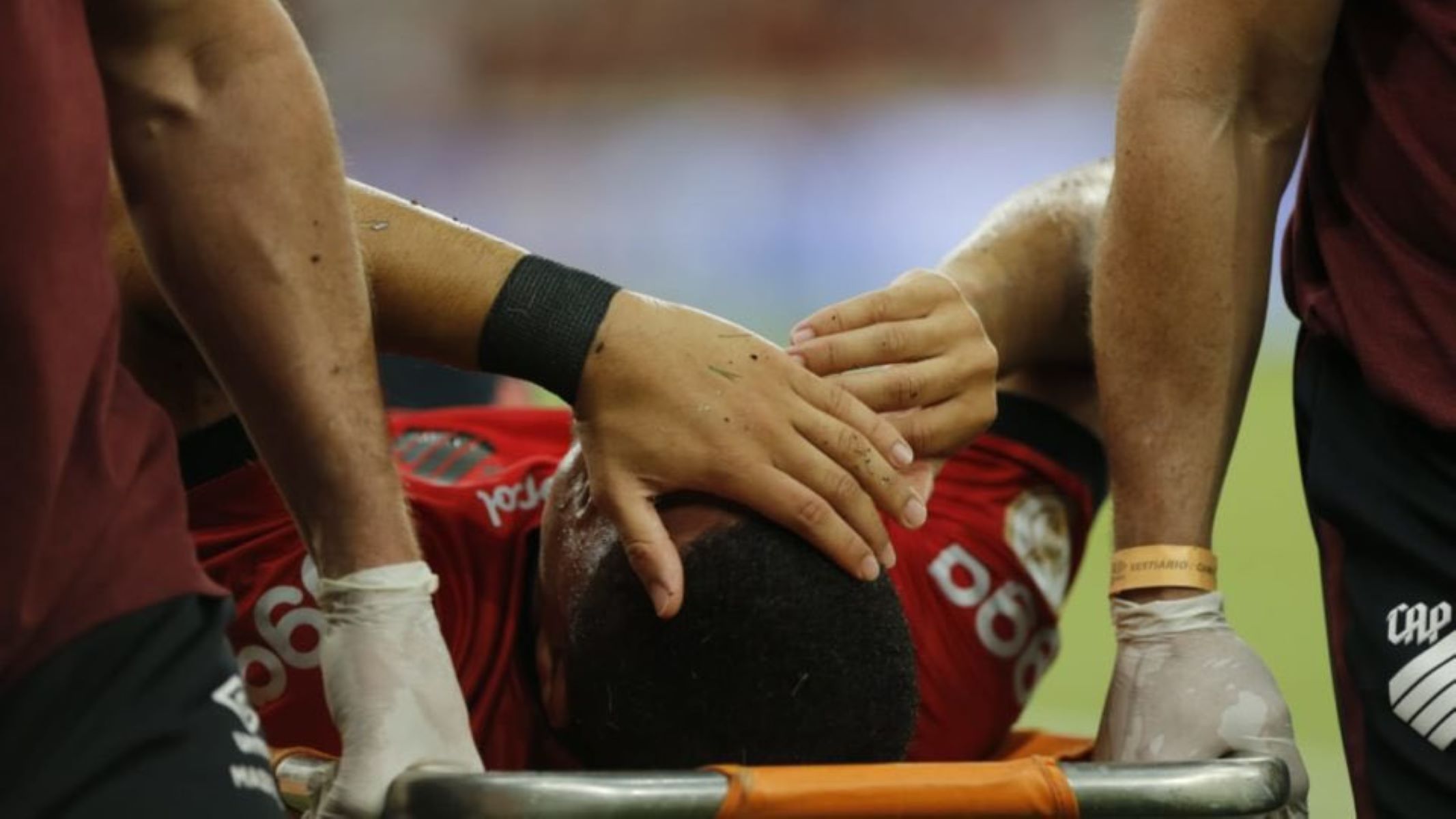 Μπαρτσελόνα: Τραυματίστηκε ο Βίτορ Ρόκε – Φόβοι για μεγάλη ζημιά